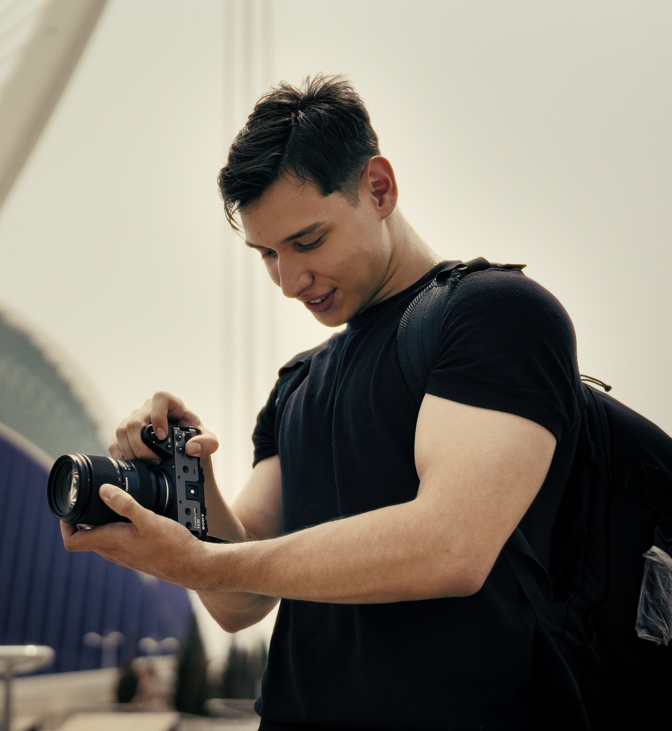 Jacobo Lorente, filmmaker en Madrid, con cámara Sony